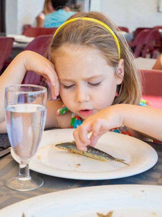 Πώς θα καταφέρεις να κάνεις το παιδί σου να αγαπήσει το ψάρι;