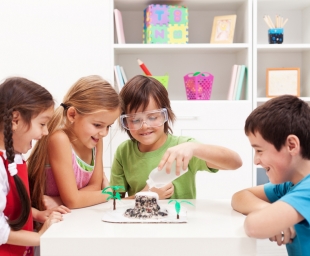 Πειράματα φυσικής για παιδιά προσχολικής ηλικίας – 4 διασκεδαστικές ιδέες