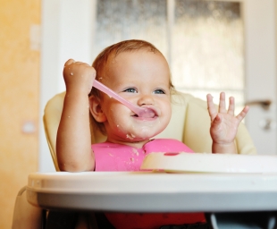 Οι 5 βασικοί κανόνες διατροφής για να μεγαλώσουμε ένα γερό παιδί