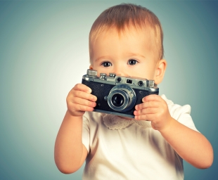 Πρωτότυπες ιδέες για τις πρώτες φωτογραφίες του μωρού σας