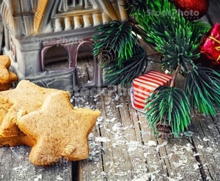 Λαχταριστές συνταγές για να φτιάξετε Χριστουγεννιάτικα γλυκά παρέα με το παιδί