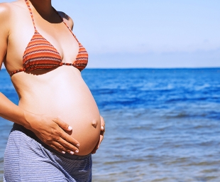 Θάλασσα και εγκυμοσύνη – Μάθε τα οφέλη και τους κινδύνους