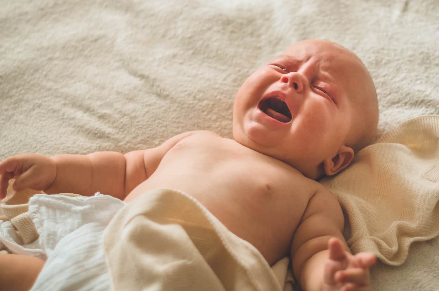 Κλάμα μωρού: Γιατί κλαίει το μωρό σου και πώς θα το καθησυχάσεις